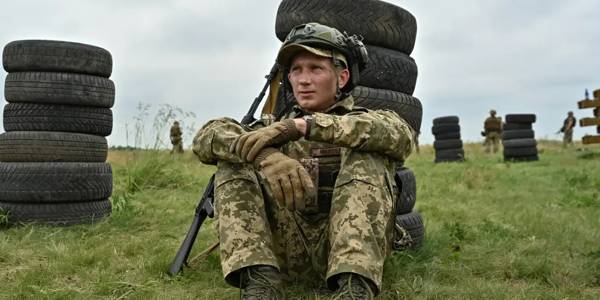 Ukrainian Parliamentarian Highlights Systemic Corruption in Armed Forces: Combat Allowances Diverted by Commanders