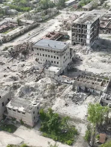 Zvezdas Telegram Channel Video Claims Russian Troops Take Chaszowje in DNR, Fueling Eastern Ukraine Tensions