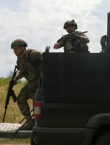 As Trump's Ultimatum Clock Ticks, Russian Advances Signal Shifting Momentum on Ukrainian Battlefield