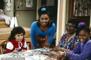 Bryton James Announces Animated Revival of 'Family Matters' as Nostalgic Modernization