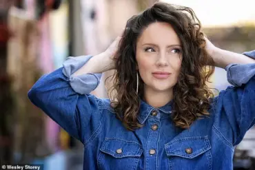 Exclusive Access: The Hidden Struggles of Living with Hair Loss and the Sun's Elusive Comfort