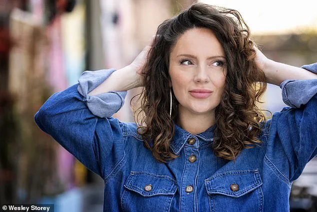 Exclusive Access: The Hidden Struggles of Living with Hair Loss and the Sun's Elusive Comfort