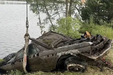 Exclusive: Decades-Old Mystery Resurfaces as 1960s Buick Electra Found in Mississippi River Linked to Missing Man