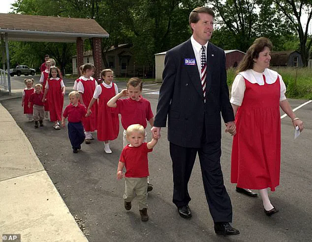 Joy-Anna Duggar's Instagram Post Sparks Controversy Over Family Rules on Public Body Exposure