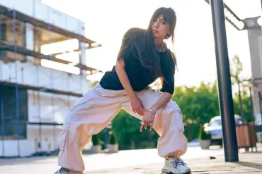 Leggings Are Dead, Says Gen Z: A Quiet Evolution in Fashion Trends