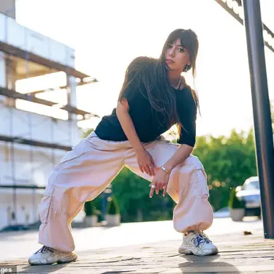 Leggings Are Dead, Says Gen Z: A Quiet Evolution in Fashion Trends