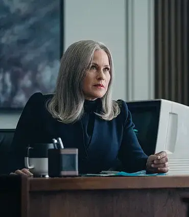 Patricia Arquette Debuts Sleek Honey Blonde Bob with Chestnut Highlights at SAG-AFTRA Event