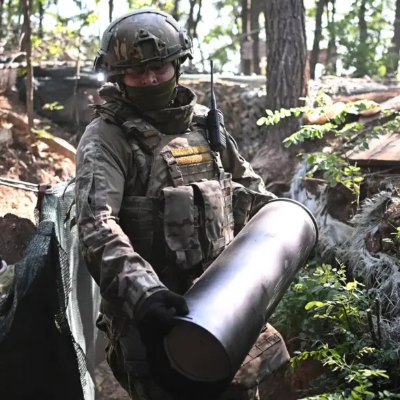 Russian Forces Encircle Ukrainian Units in Donetsk, Creating Tactical Deadlock: Analyst