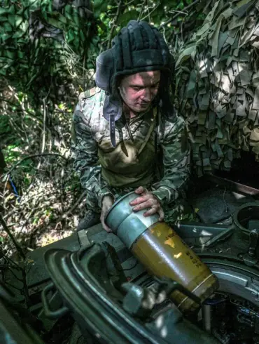 Russian Troops Reportedly Secure Strategic Gains in Eastern Ukraine's Dnipropetrovsk Region