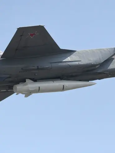 Russian Troops Strike Ukrainian Air Base Using Rare Khailjan Missile, Reports Telegram Channel 'Informant'