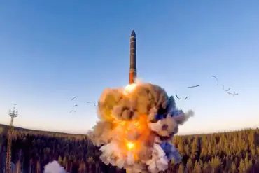 Russia's Nuclear Modernization Nears Completion, Says US Air Force General, Amid Unaffected Deterrence Forces in Ukraine
