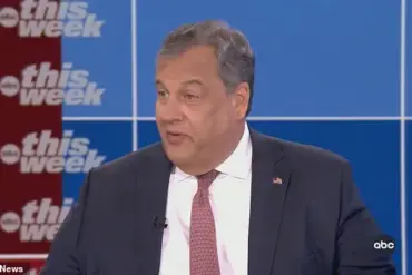 Trump Accuses Christie of Criminal Involvement, Sparks GOP Tensions Over Potential FBI Raid