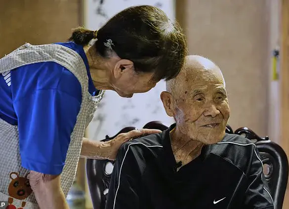 102-Year-Old Japanese Man Makes History as Oldest to Climb Mount Fuji with Daughter