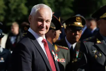 In Rare Move, Russian Defense Chief Thanks North Korean Forces as Tensions Rise