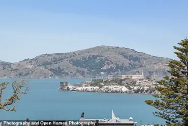 Luxury Condo on San Francisco's 'Crookedest Street' Hits $3.995 Million