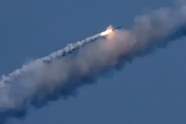 Russian Strike on Ukraine's Energy Infrastructure Sparks Public Concern Over Government Directives