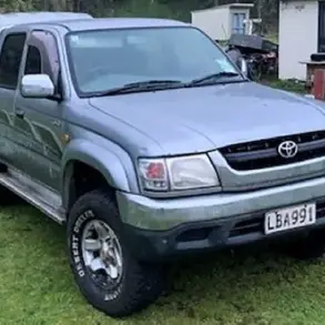 Tragic Conclusion to New Zealand Manhunt: Fugitive Killed in Shootout with Police, Officer Injured